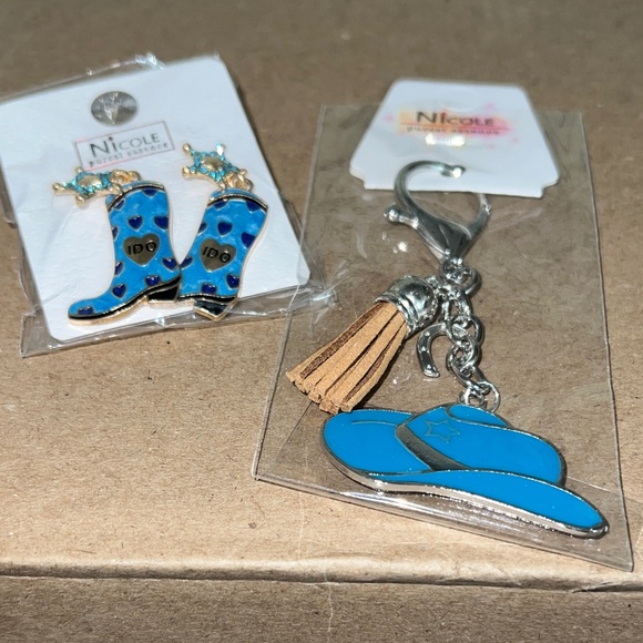 Nicole Blue Boot Earrings and Flip Flop Keychain Set - Picture 1 of 1